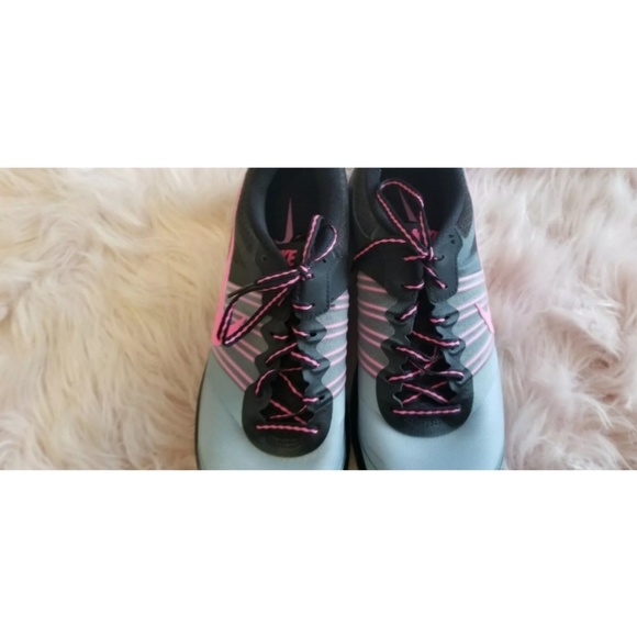 Nike Dual Fusion Tennis X Women's Running Shoes - Picture 4 of 7